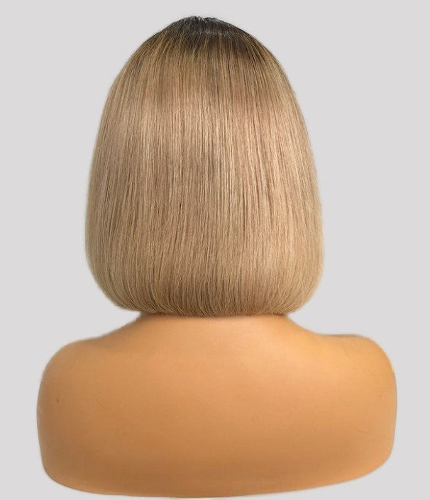 Stock 13 x 6 Lace Frontal Brasilianische Naturschwarze Naturwellen-Echthaarperücken 16 "und 22" 150% Dichte