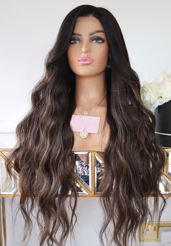 Benutzerdefinierte Full Lace European #2/Ash Brown Highlights Dark Roots PU Wellig Double Drawn Human Hair Wig 16" 200% Density